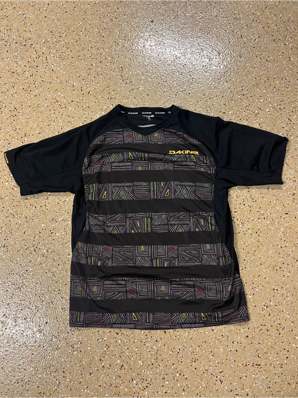Dakine Shirt